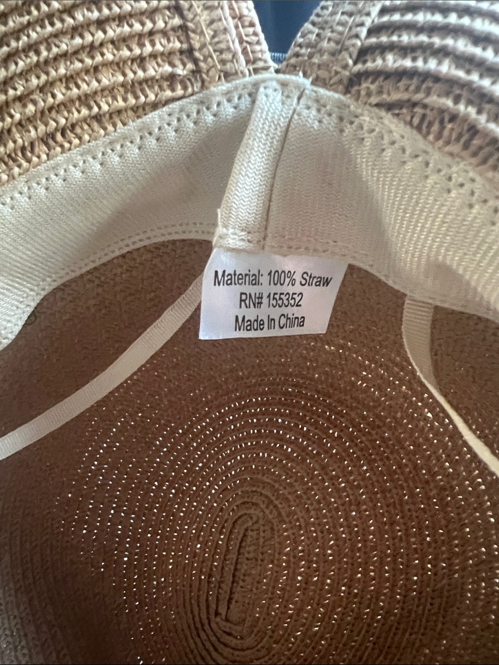 Straw‎ hat - Picture 4 of 4